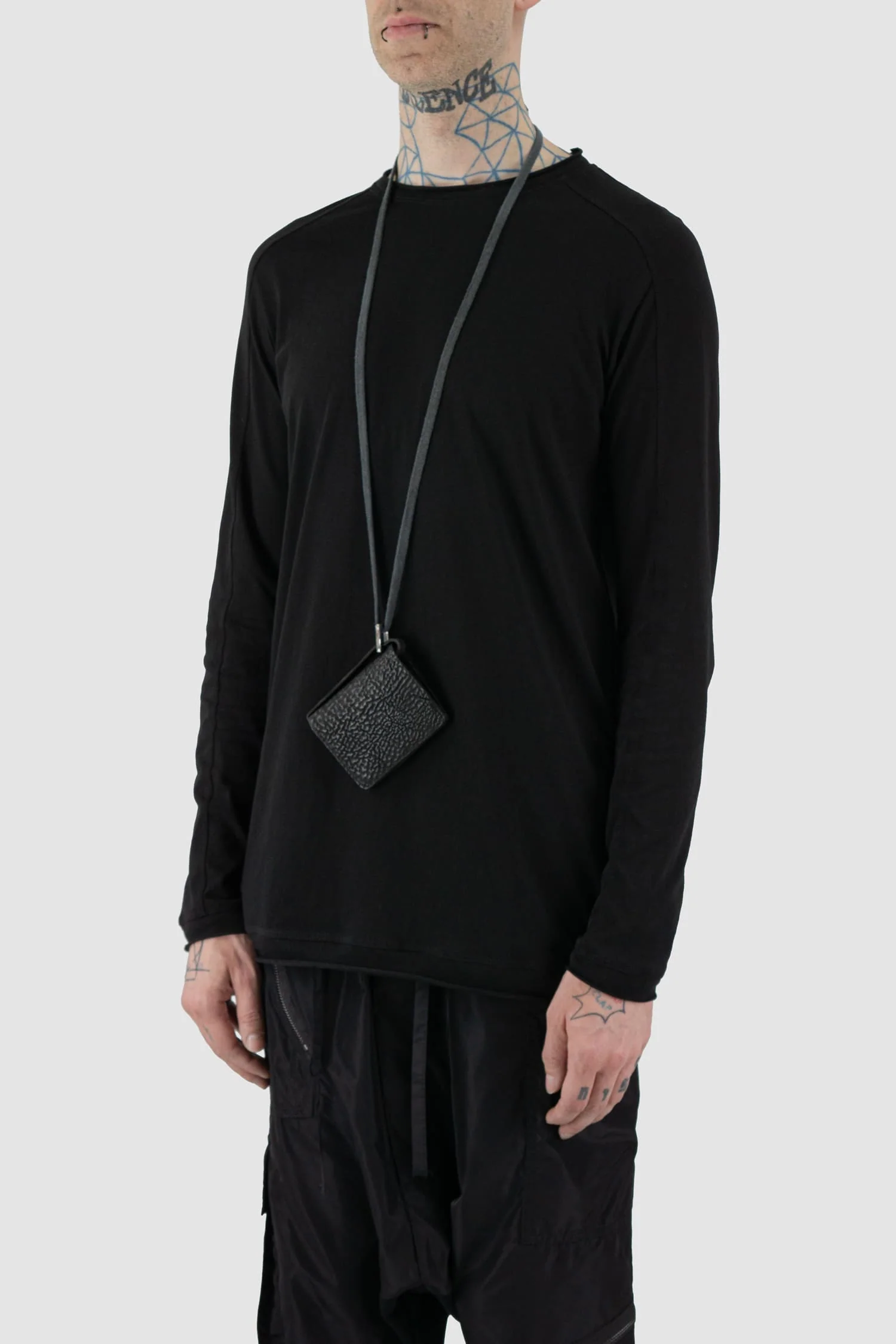 Black Cordovan Shell Leather Snap Holder Wallet - Image 3