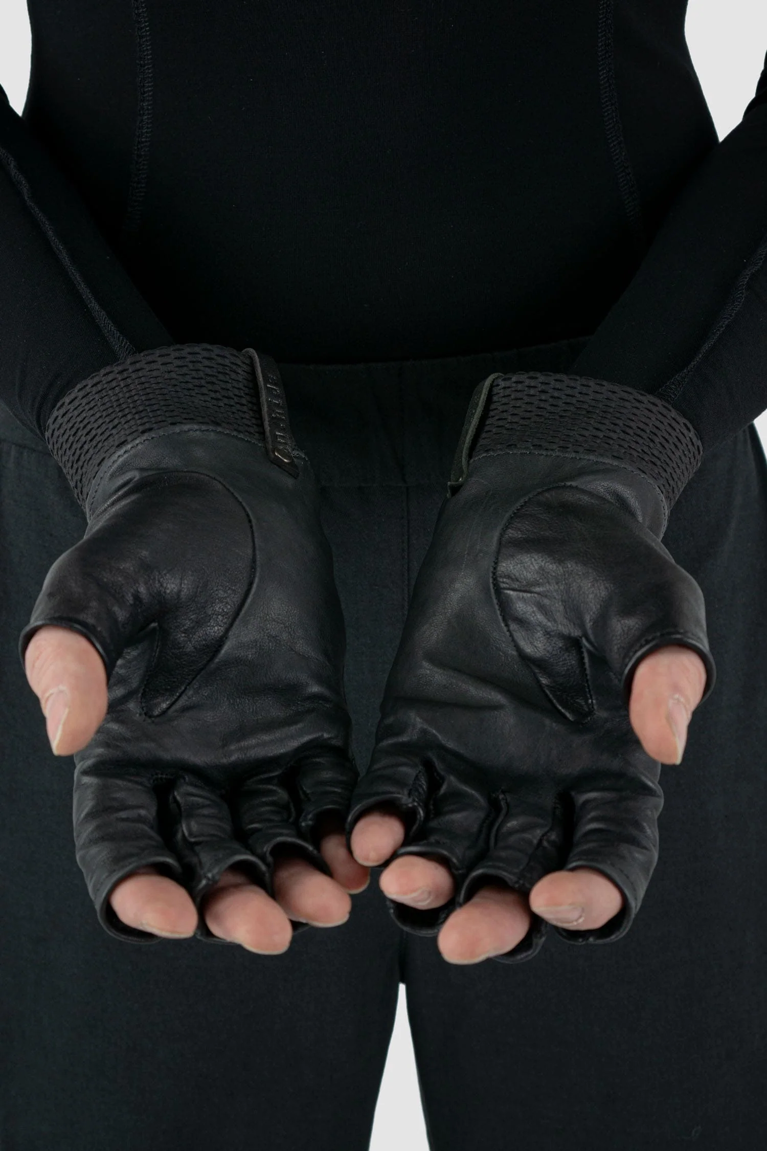 Black Kangaroo Leather Gloves - Image 3