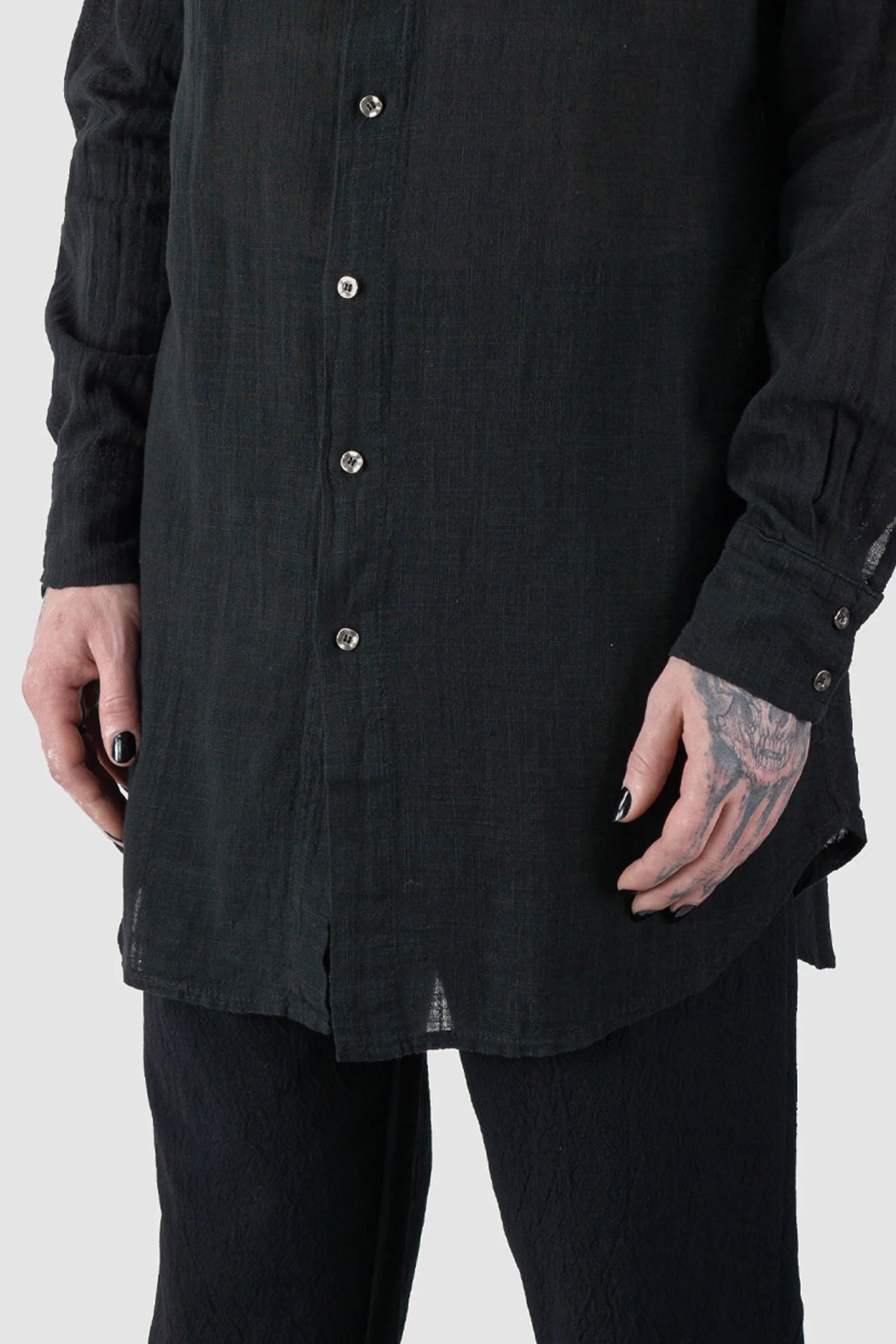 Black Long Lightweight Cotton Gauze Long Sleeve Shirt - Image 4