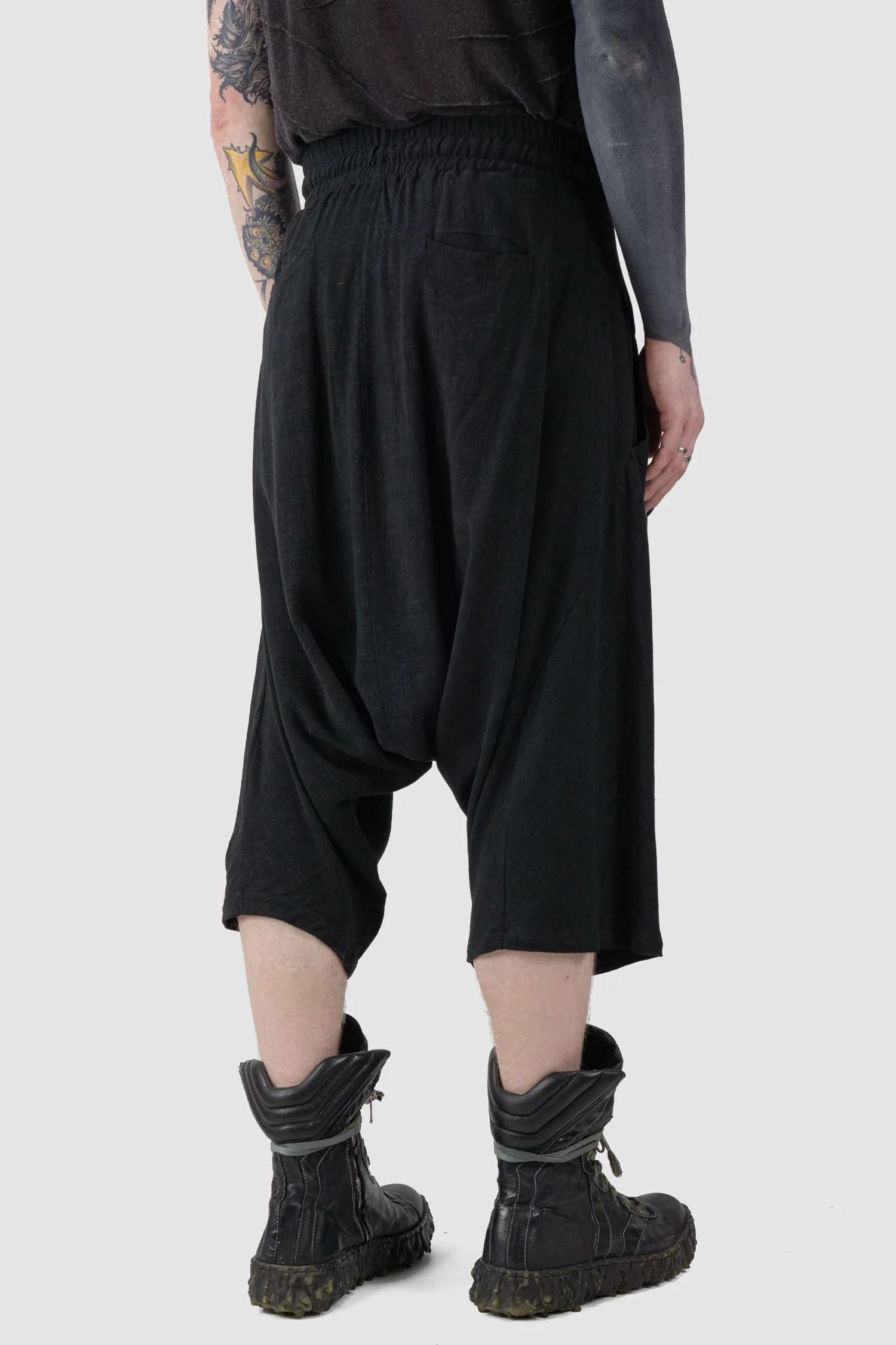 Black Viscose Linen Relaxed Fit Drop Crotch Shorts - Image 4