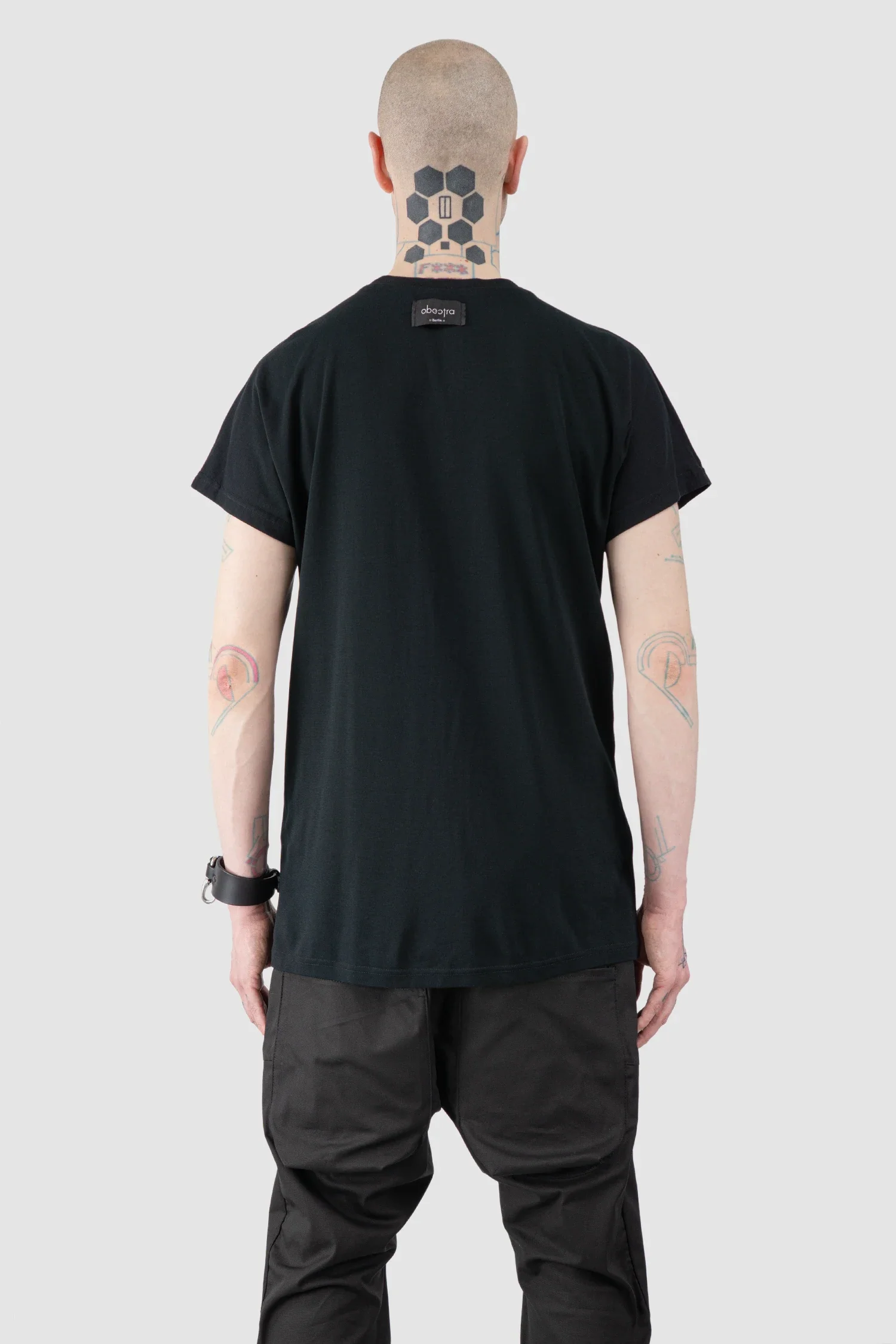 Black Cotton Blend One Size Raglan T-Shirt - Image 3