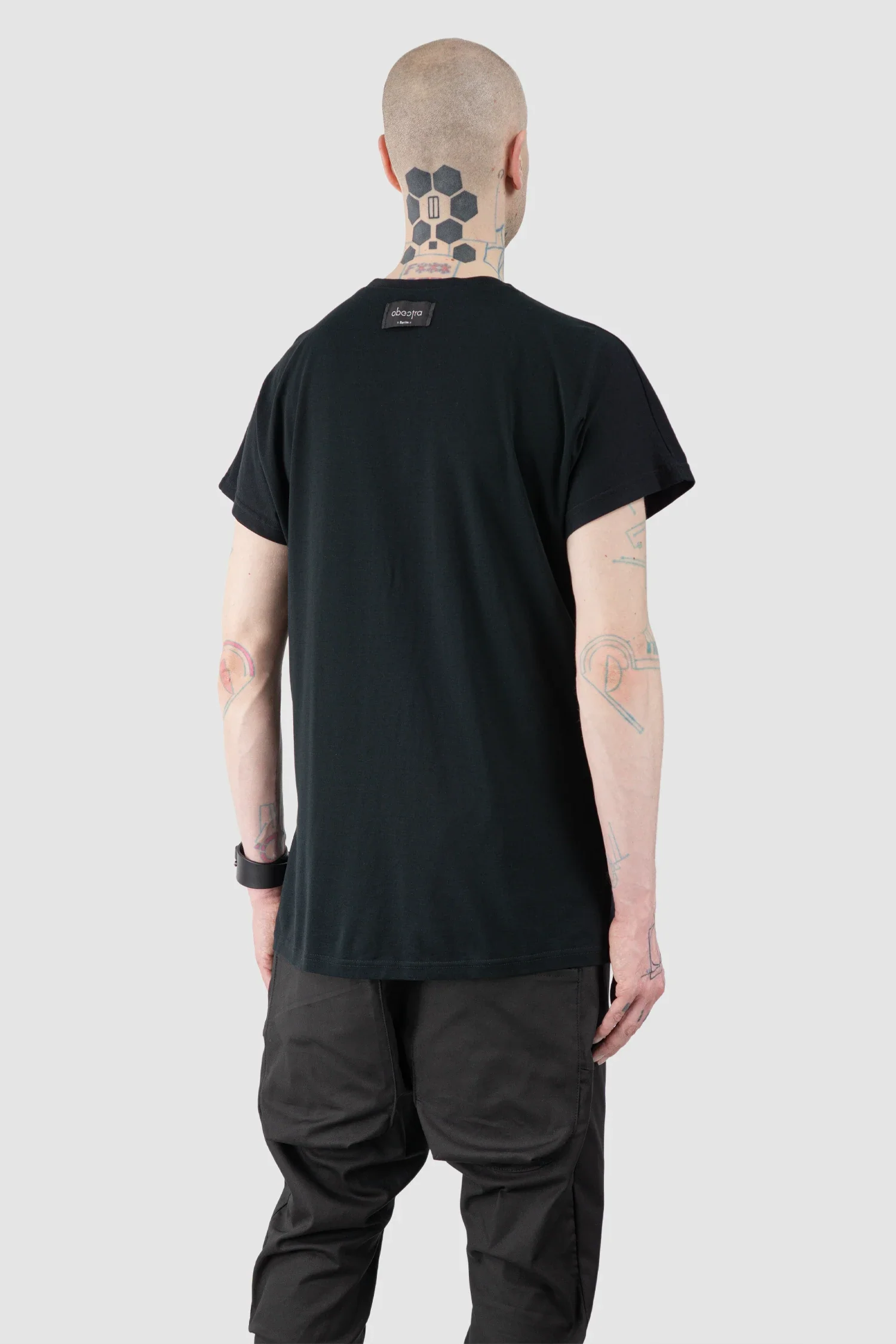 Black Cotton Blend One Size Raglan T-Shirt - Image 5