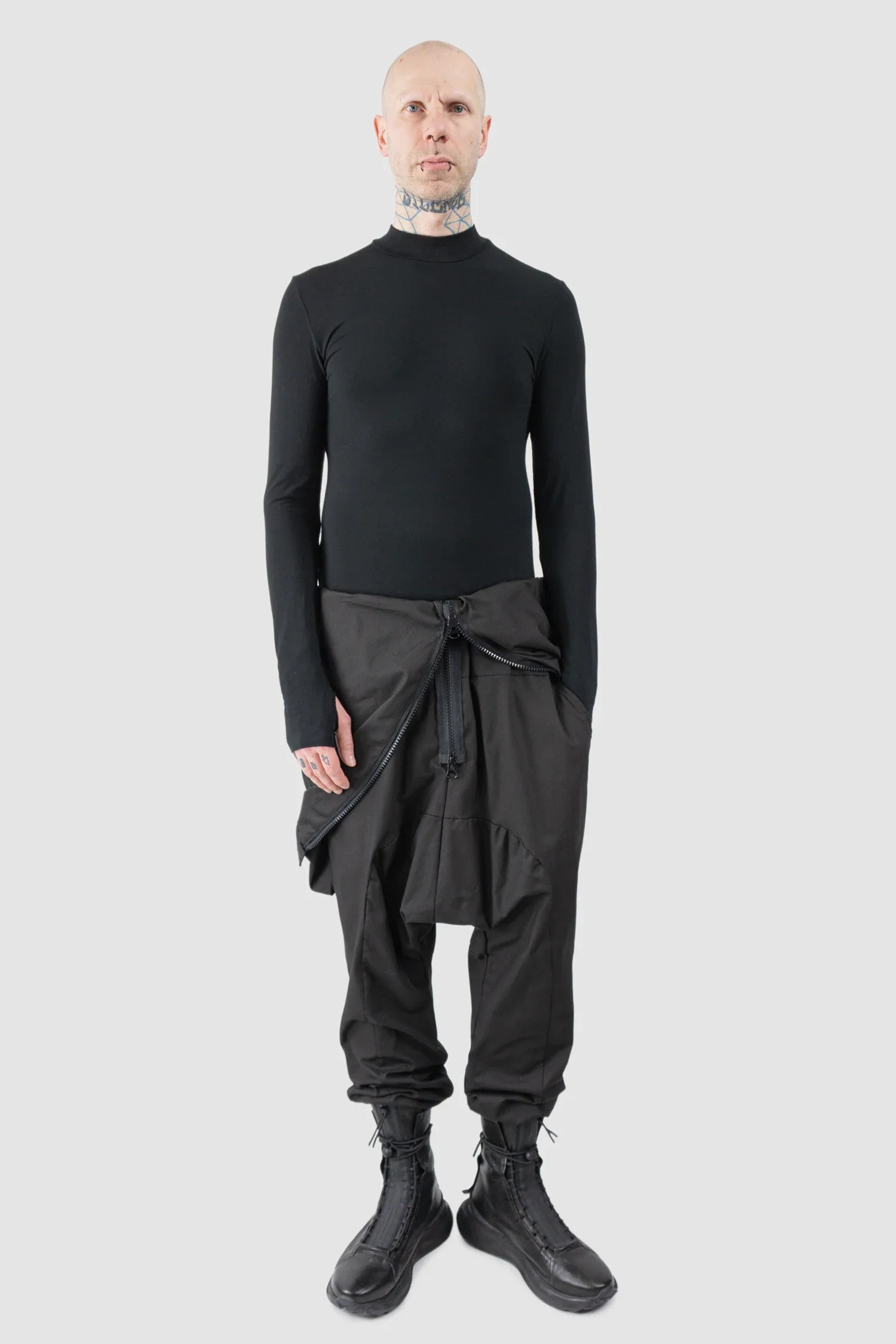 Black Cotton Blend Sleeveless Jumpsuit with Zipper - Image 3