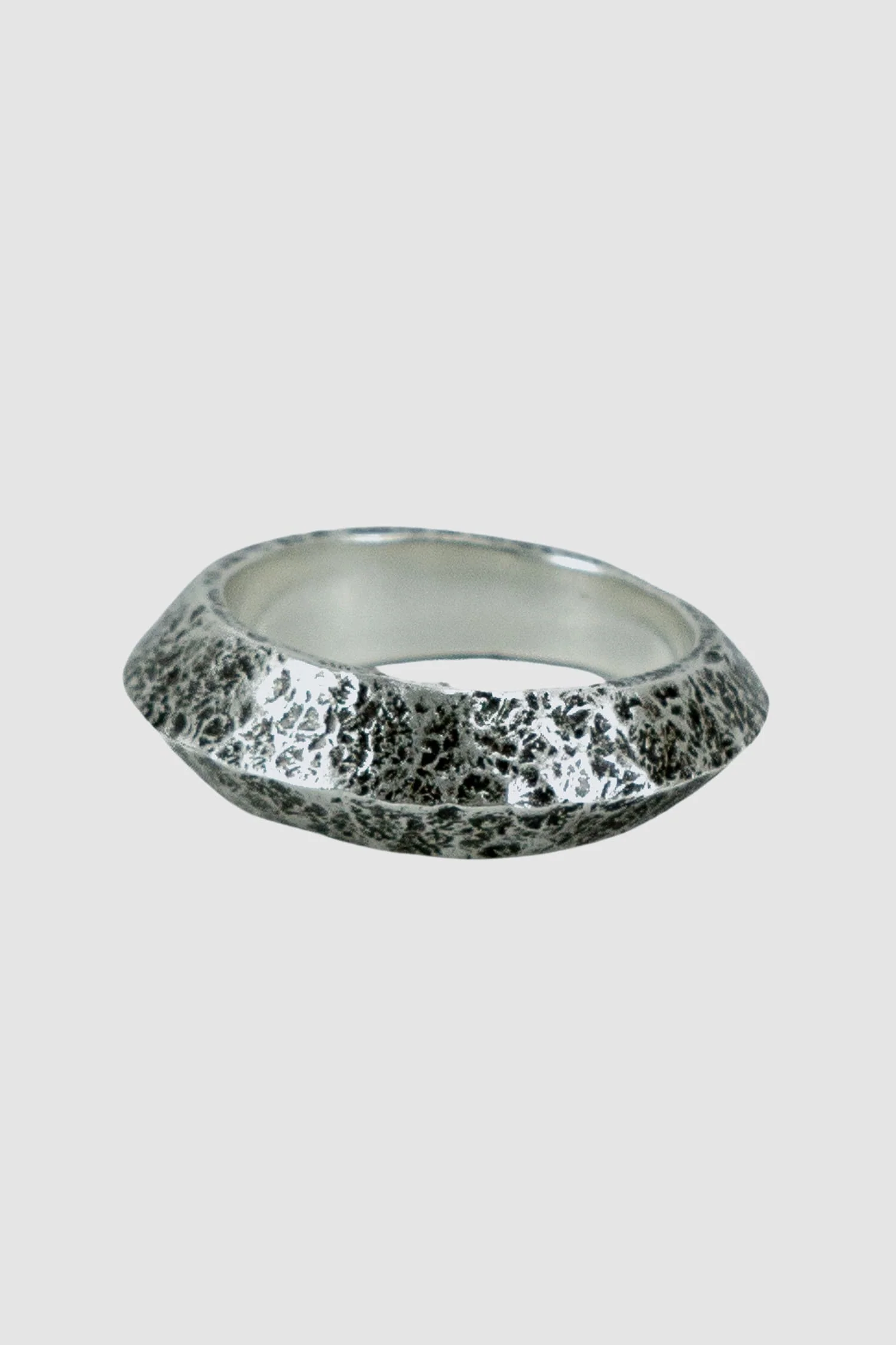 Silver Wide Tapered Ring - Image 4