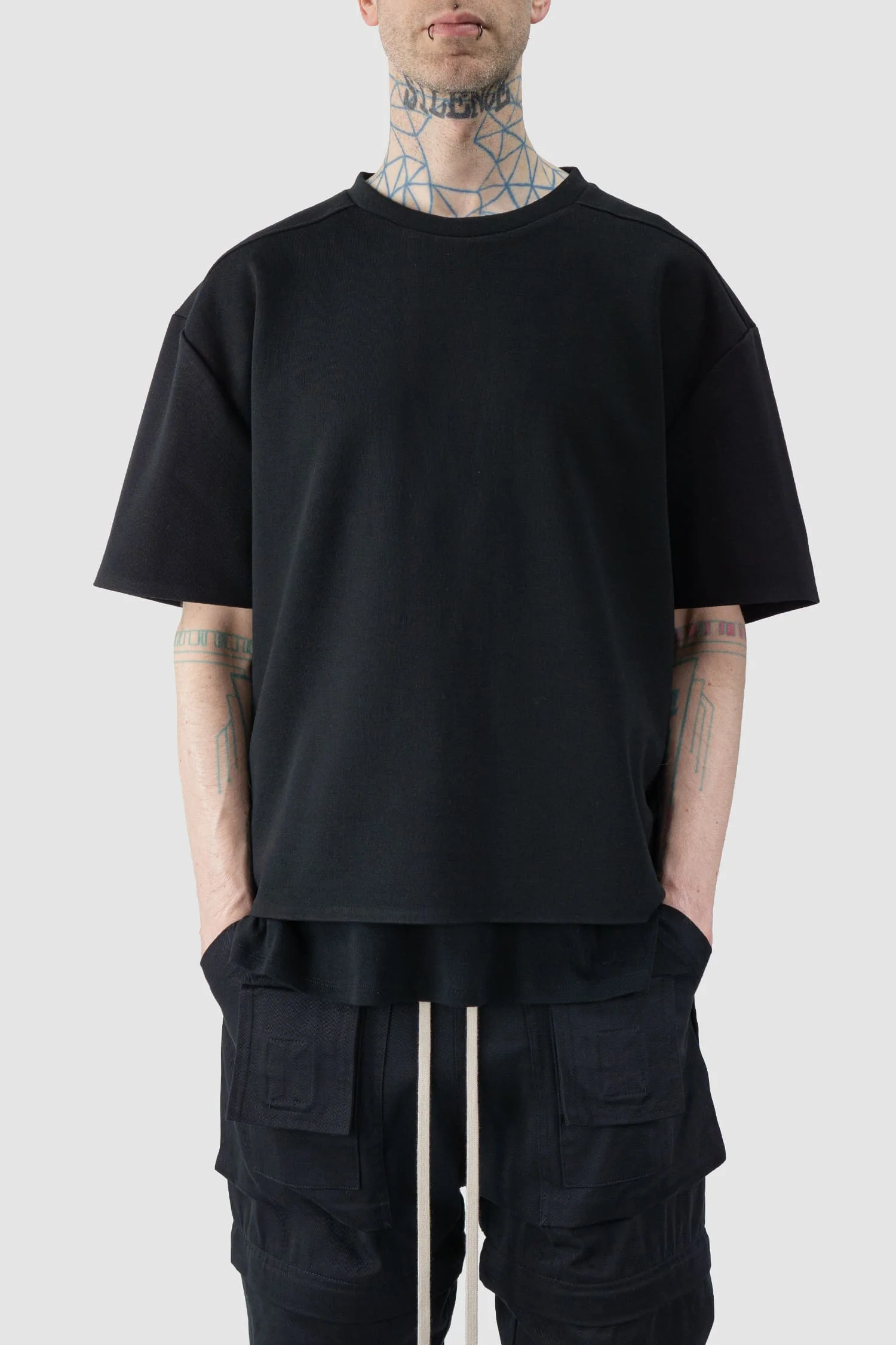 Black Back Printed Boxy T-Shirt - Image 6