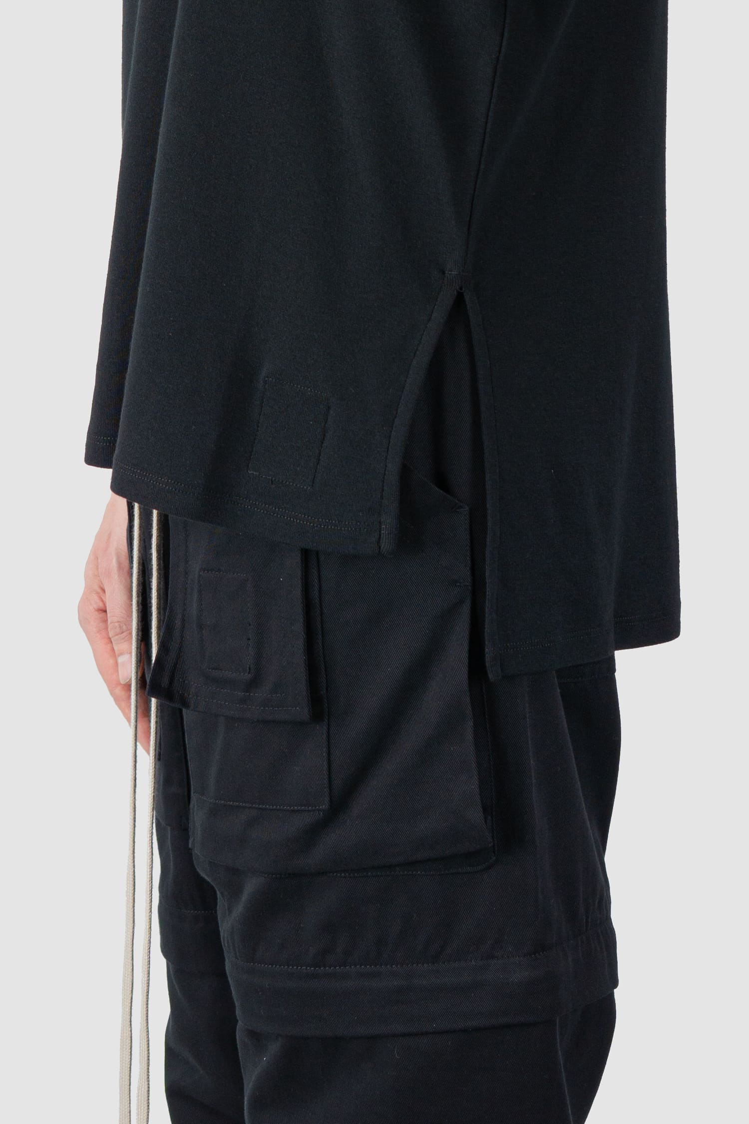 Black Standard Cotton Basic T-Shirt - Image 3