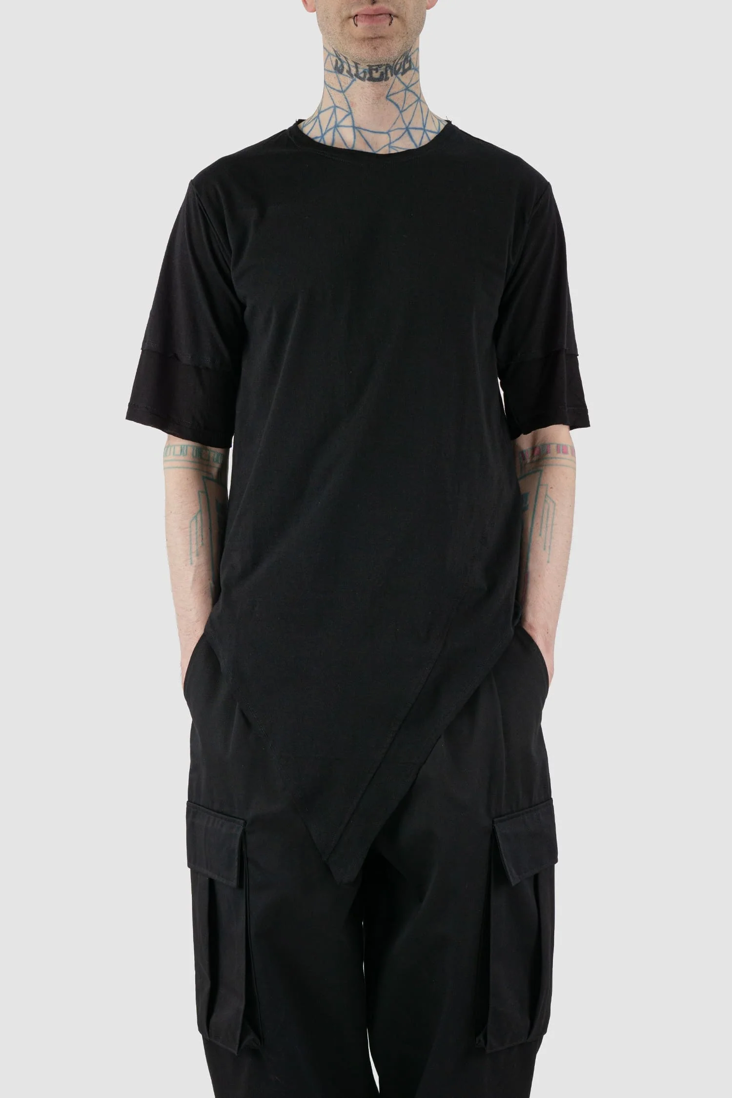 Black Asymmetric Pointed Tack T-Shirt - Image 7