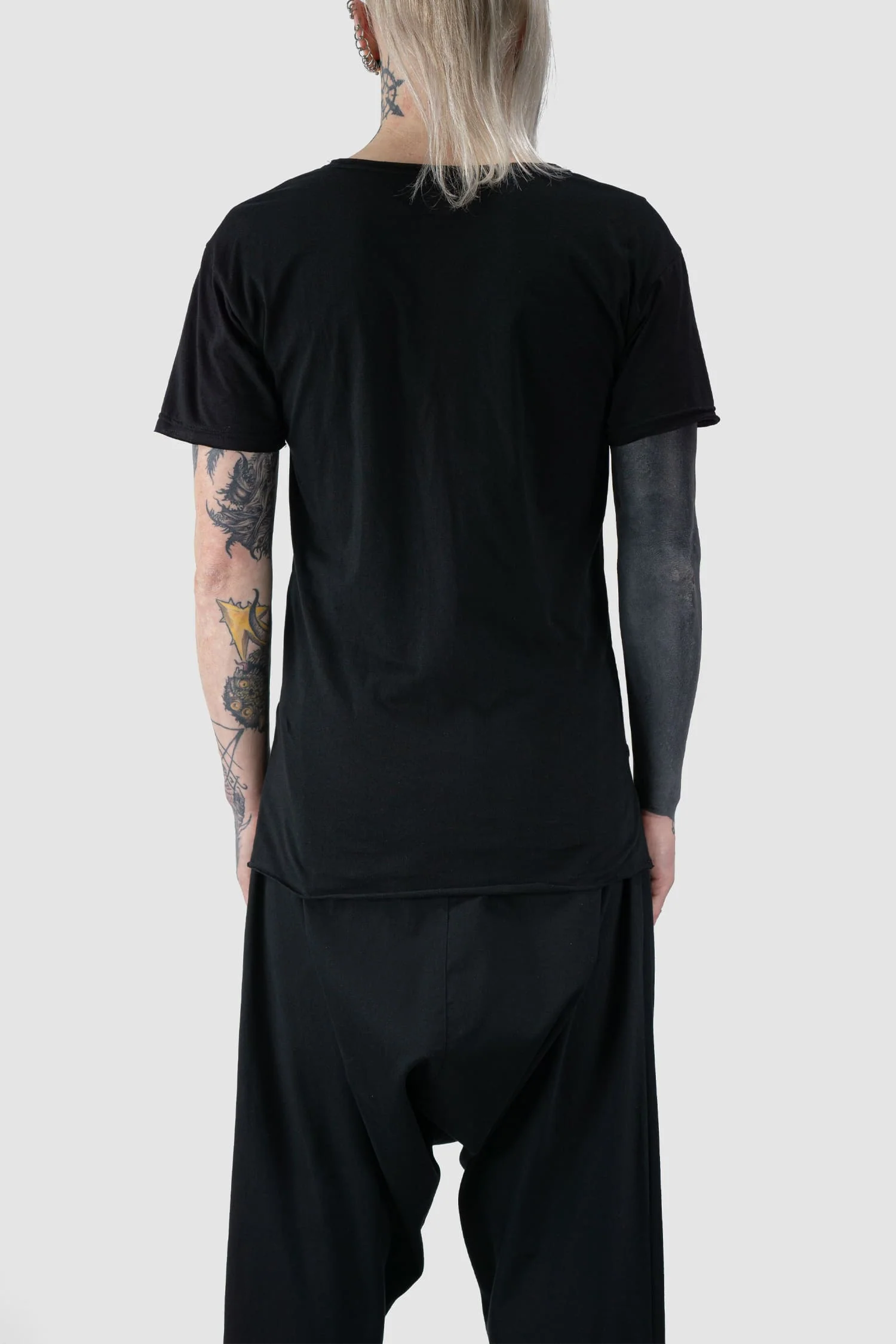 Black Asymmetrical Detailed Bamboo Cotton T-Shirt - Image 5