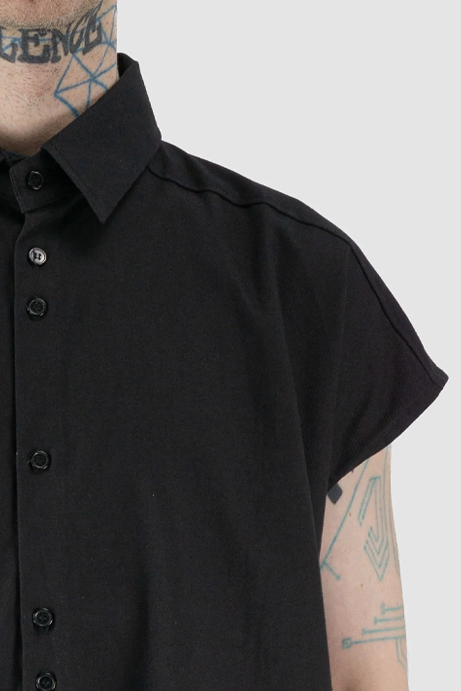 Black Long Sleeveless Shirt Vest - Image 3