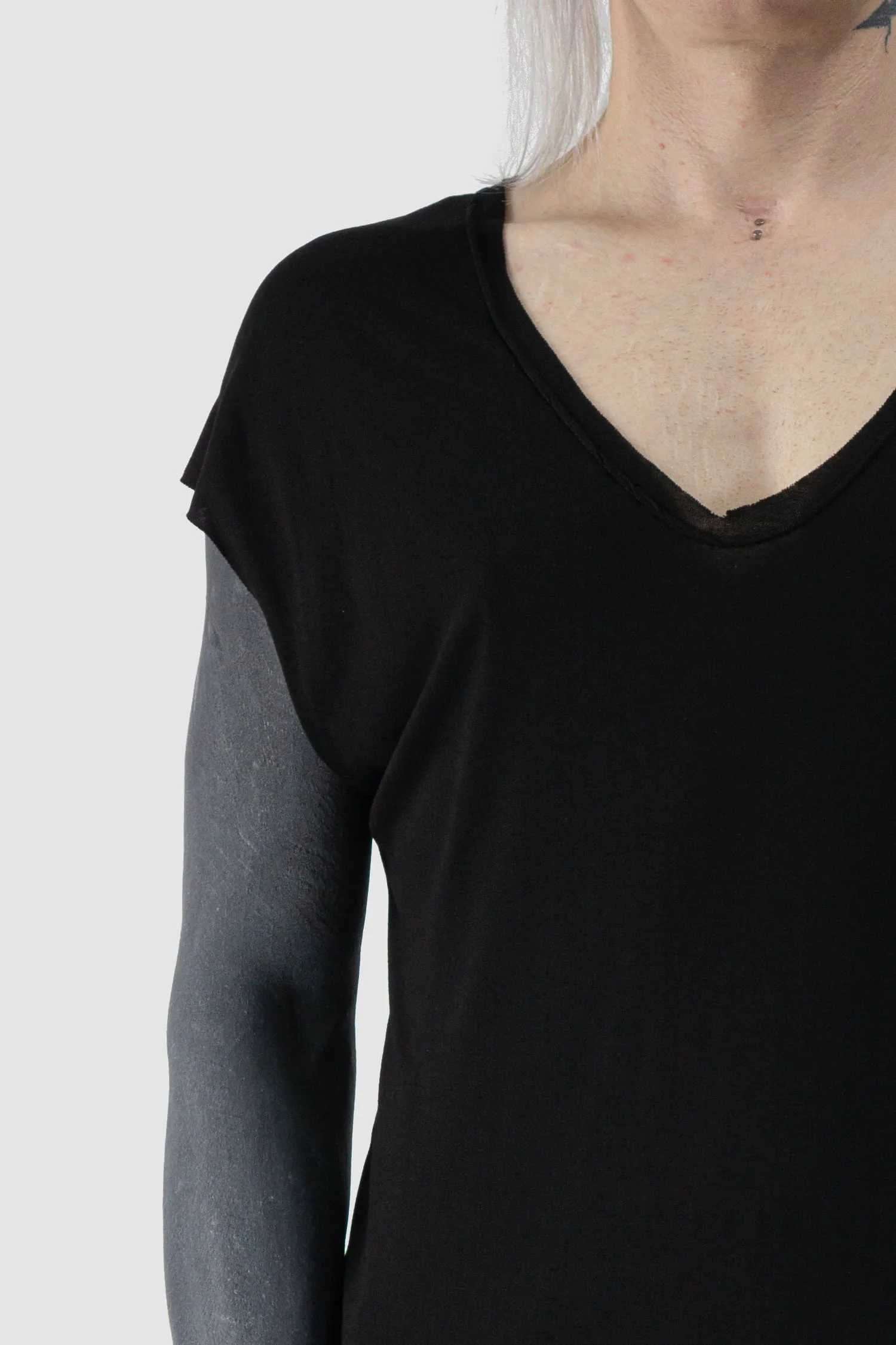 Black Wide V-Neck Bamboo Raglan T-Shirt - Image 4