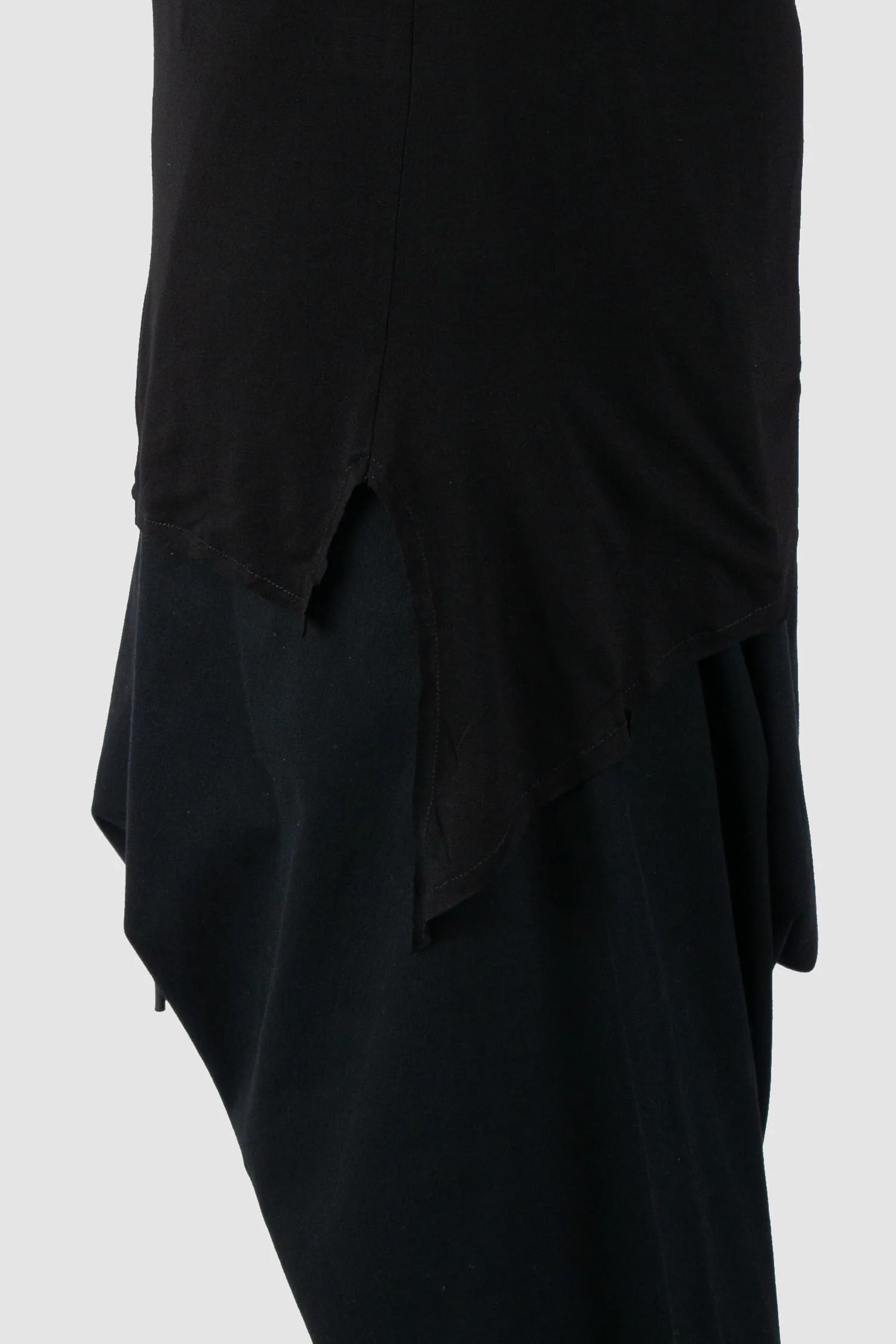 Black Wide V-Neck Bamboo Raglan T-Shirt - Image 7